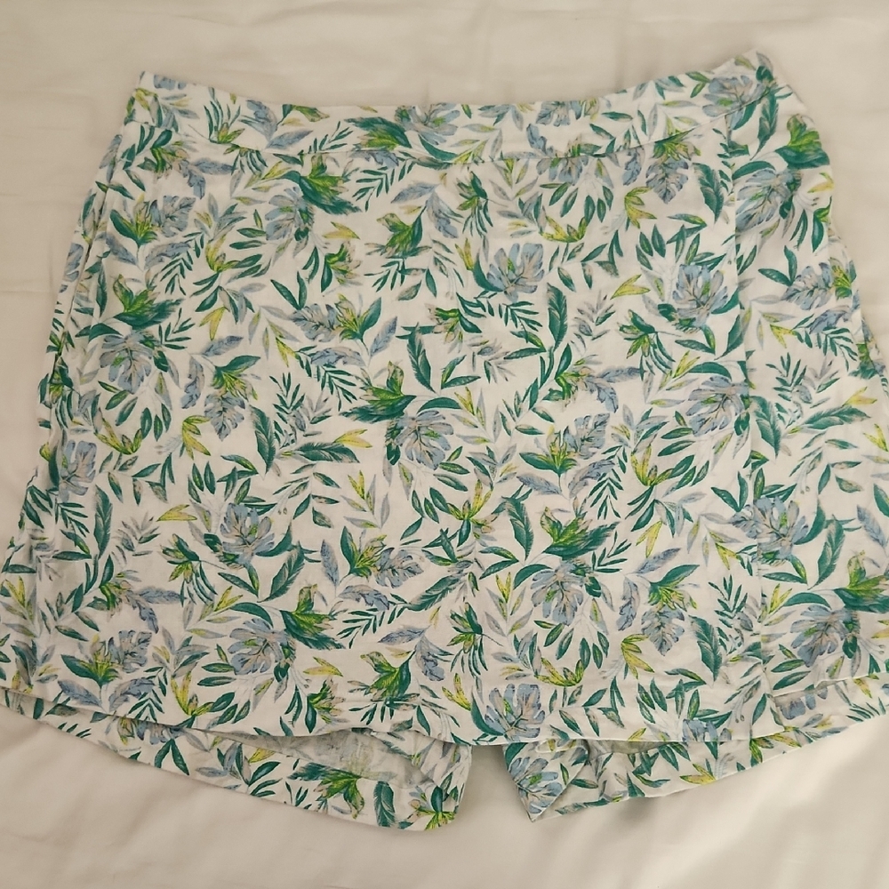 NWOT Ellen Tracy Linen blend Skort Size Large